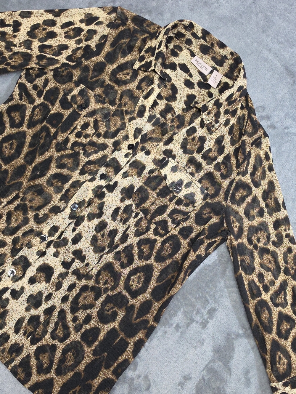 Chico's Easywear Leopard Print Button-Down Shirt in Tan and Black M (1)